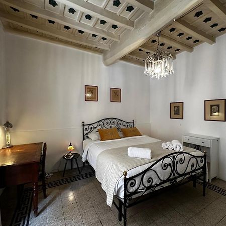 Апартаменти Sant'Elena Retreat Рим Екстер'єр фото